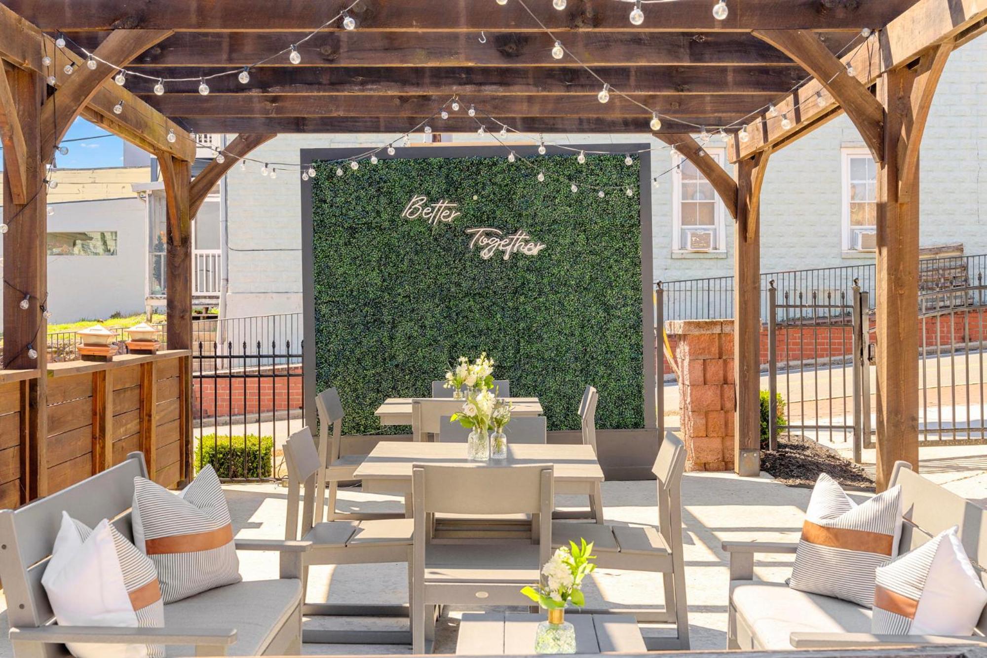 27 On Park Boutique Hotel & Venue Dahlonega Kültér fotó